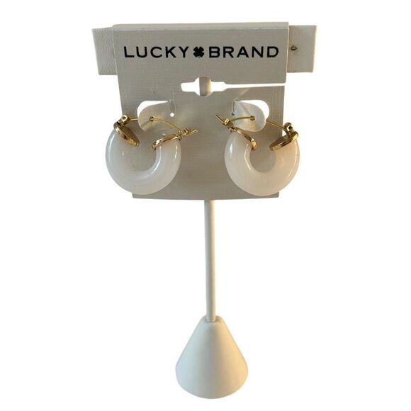Pearly White Resin & Gold Tone Hoop Earrings - Picture 1 of 6
